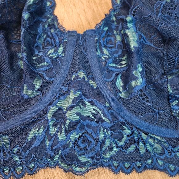 Torrid Curve Longline Lace Unlined Underwire Bra Womens 3 NWT Blue Lace Feminine - Picture 4 of 10